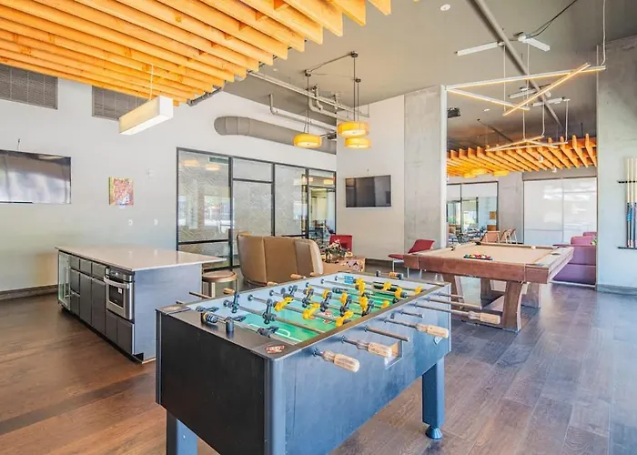 Apartment Homey 1bd - Dt Phx - Parking, Gym, Pool - Sleeps 6 *