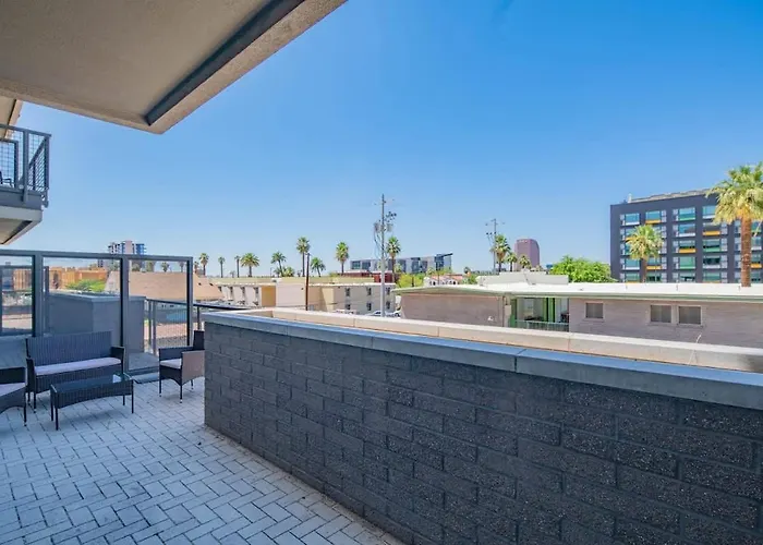 Homey 1bd - Dt Phx - Parking, Gym, Pool - Sleeps 6